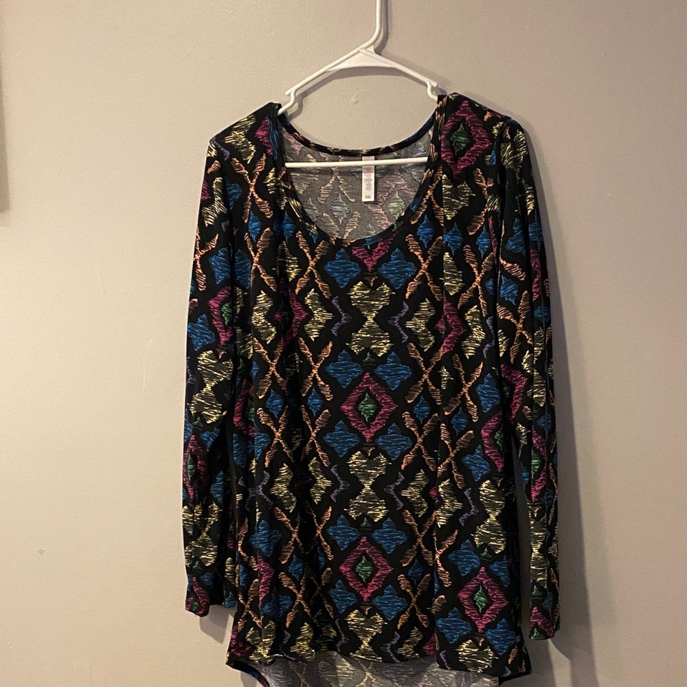 LuLaRoe Black Multicolor Geometric Long Sleeve Top
